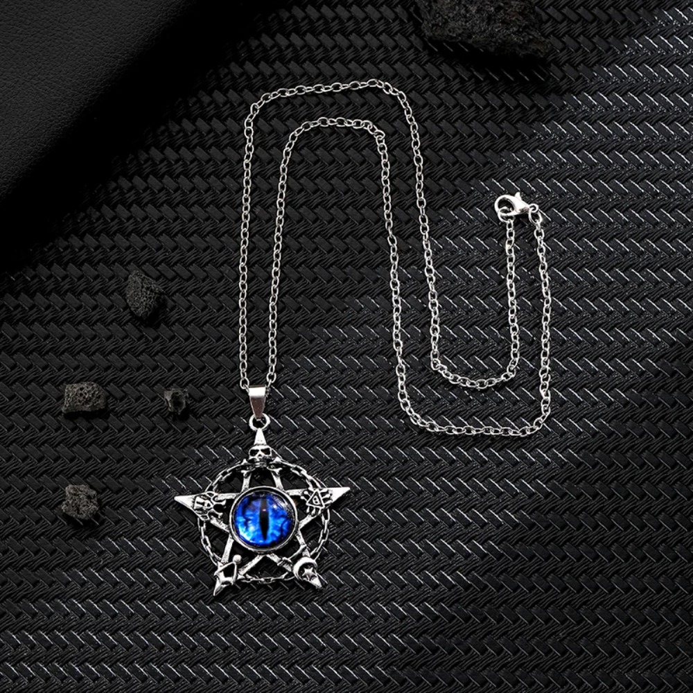 Collar con colgante de ojo de  - Mens Accessories Style reseña y precio